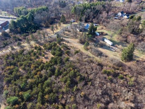 2 Rossi Drive Clinton Town NJ 08809
