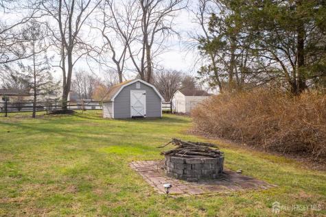29 Hawthorne Lane East Windsor NJ 08520