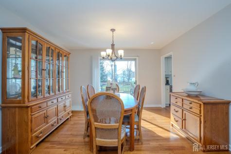 29 Hawthorne Lane East Windsor NJ 08520