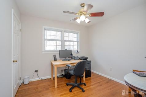 29 Hawthorne Lane East Windsor NJ 08520