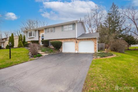 29 Hawthorne Lane East Windsor NJ 08520