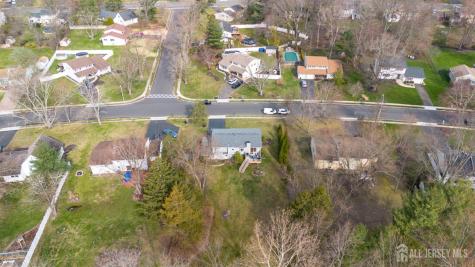 29 Hawthorne Lane East Windsor NJ 08520