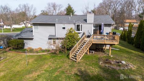 29 Hawthorne Lane East Windsor NJ 08520