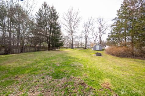 29 Hawthorne Lane East Windsor NJ 08520