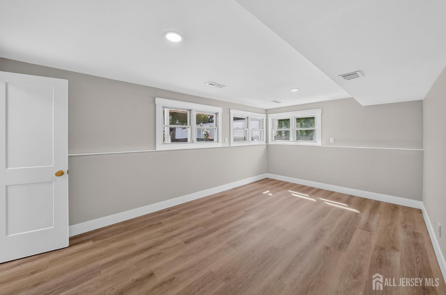 3 Obrien Avenue South River NJ 08882