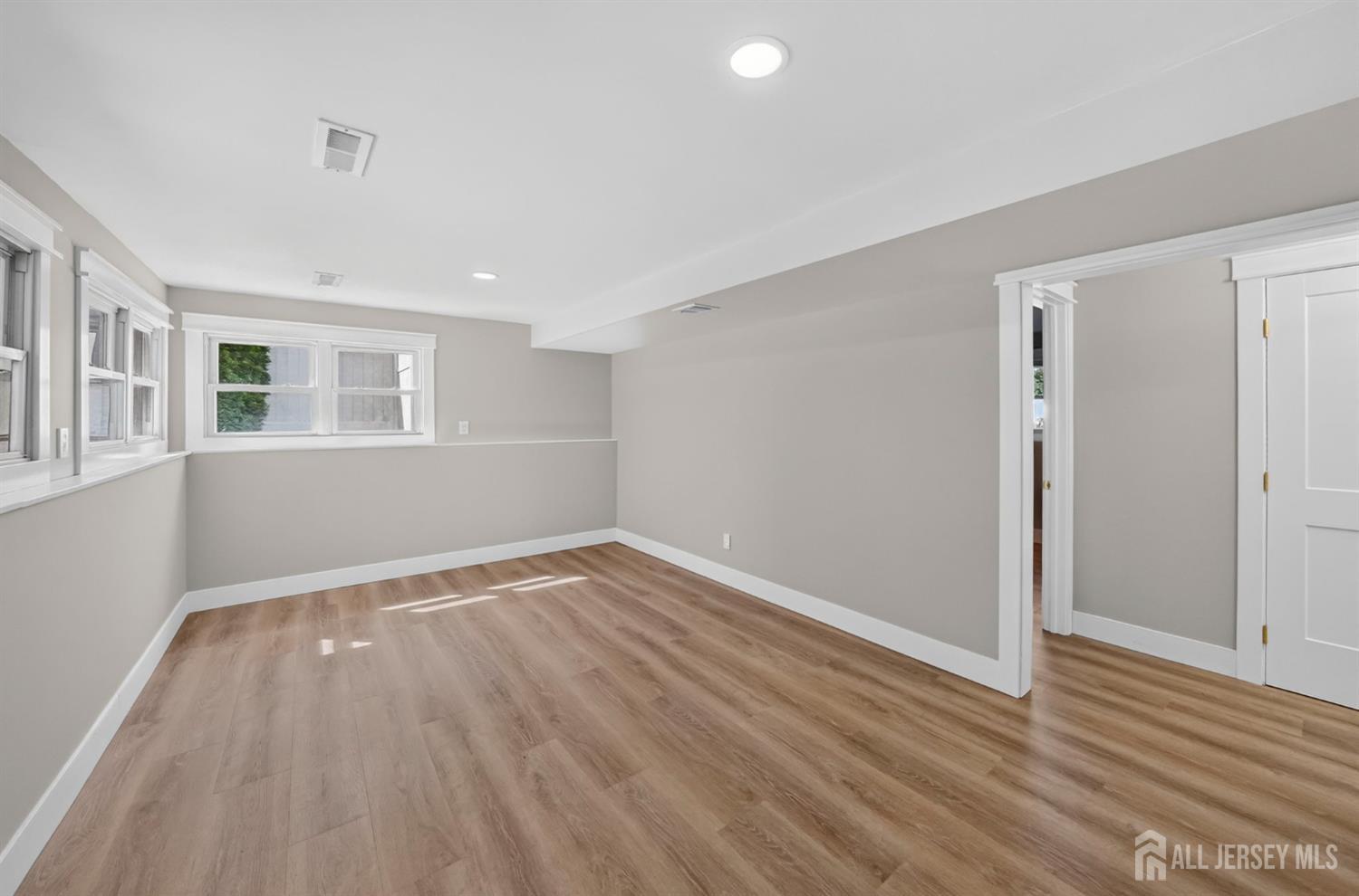 3 Obrien Avenue South River NJ 08882