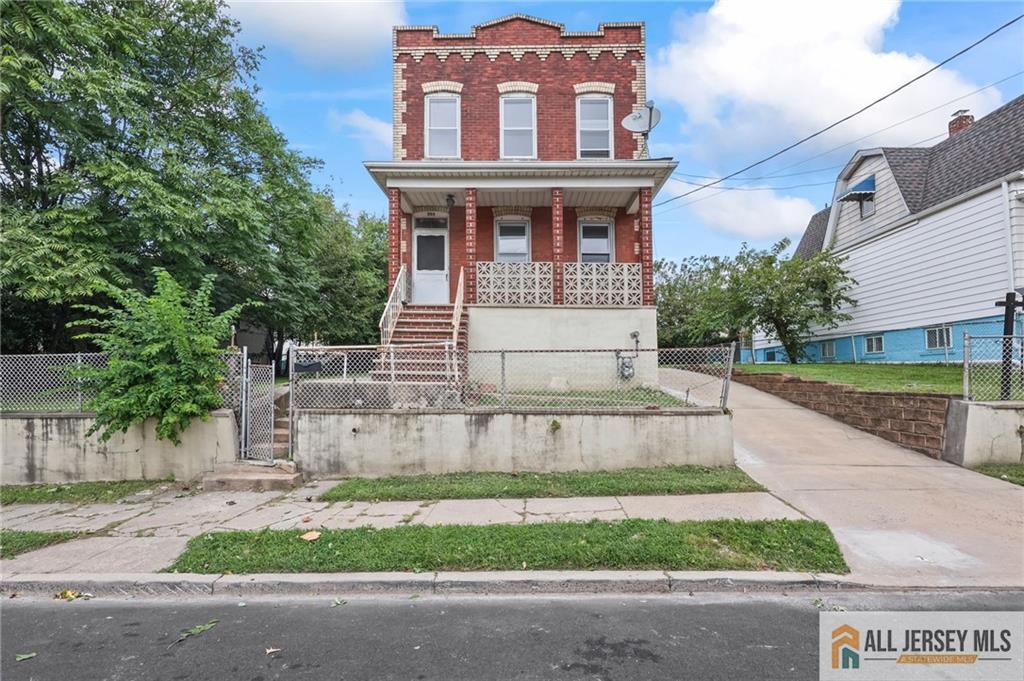 0-362-364 Alpine Street Perth Amboy NJ 08861