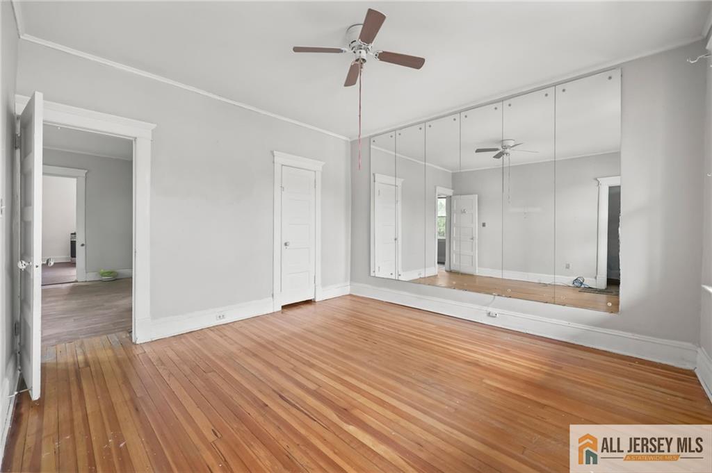 0-362-364 Alpine Street Perth Amboy NJ 08861