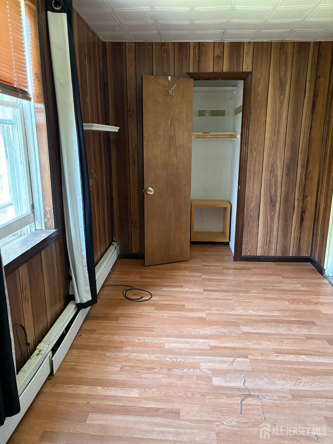 363 Garretson Avenue Perth Amboy NJ 08861