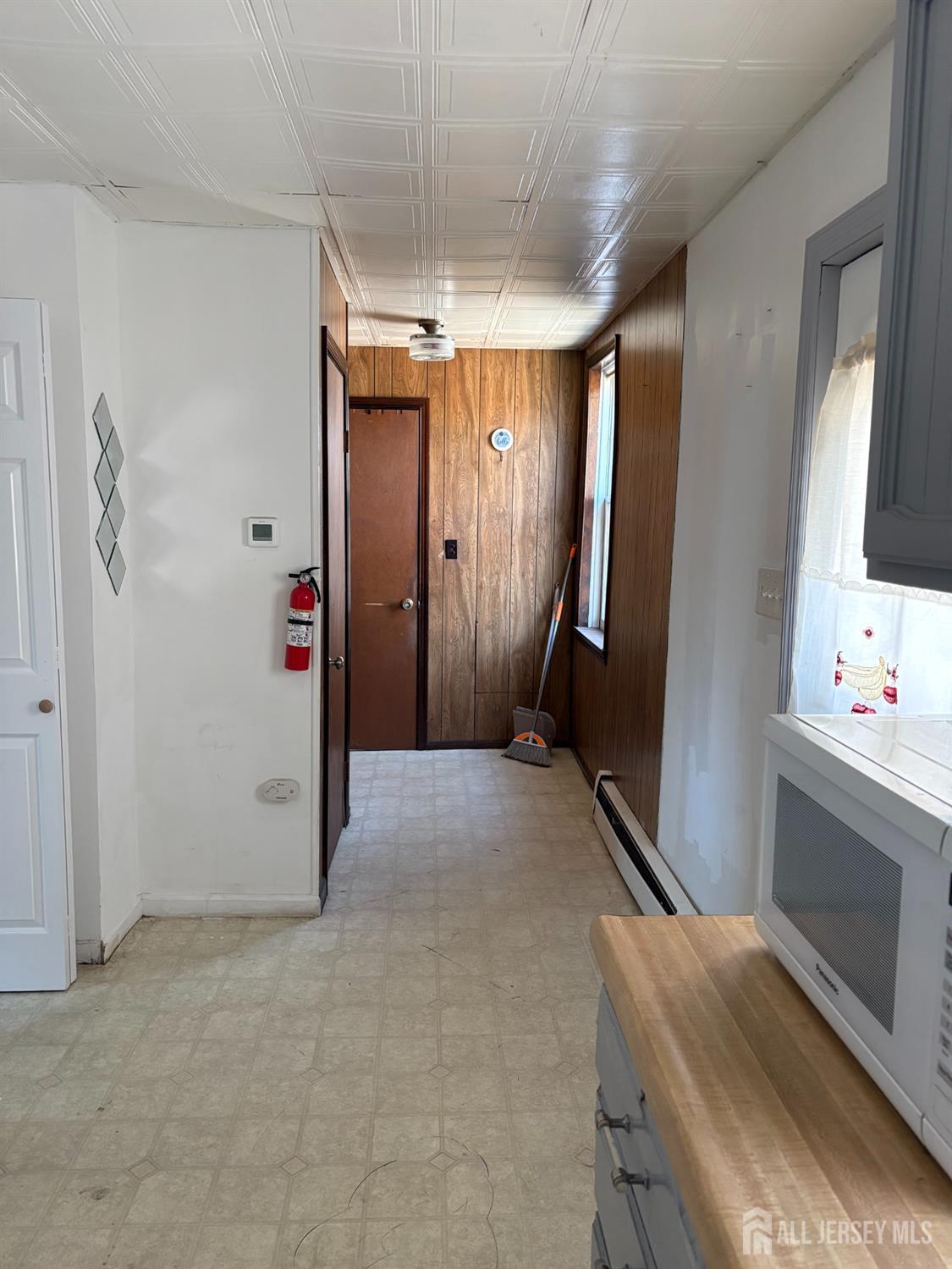 363 Garretson Avenue Perth Amboy NJ 08861