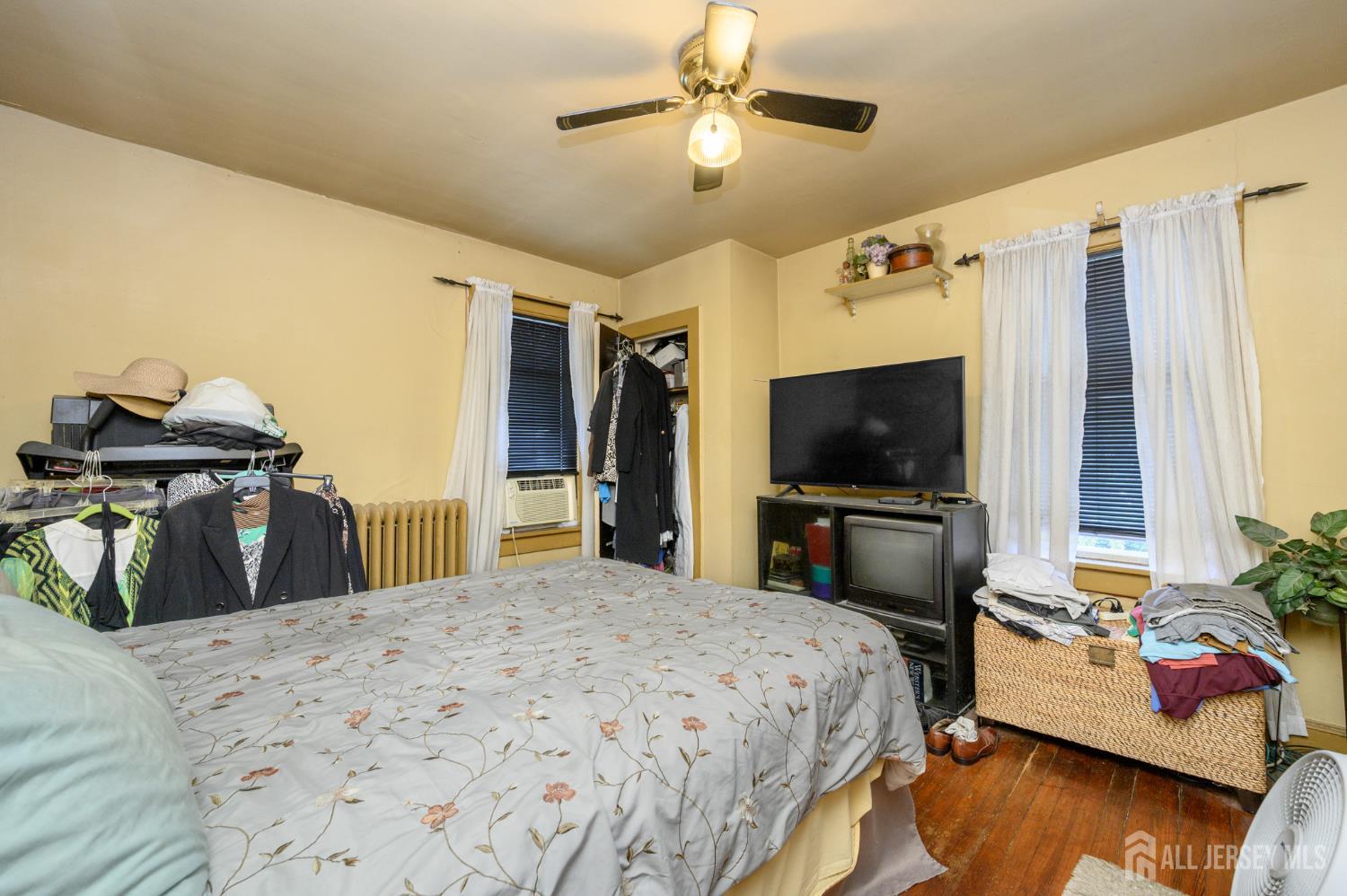 354 Hillcrest Avenue Trenton NJ 08618