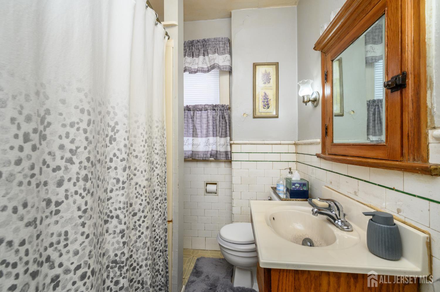 354 Hillcrest Avenue Trenton NJ 08618