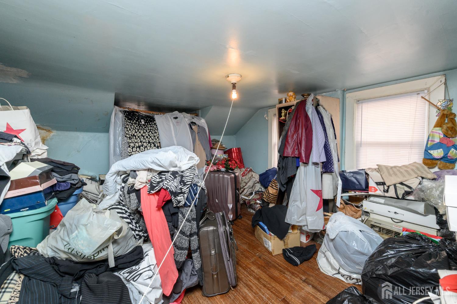 354 Hillcrest Avenue Trenton NJ 08618
