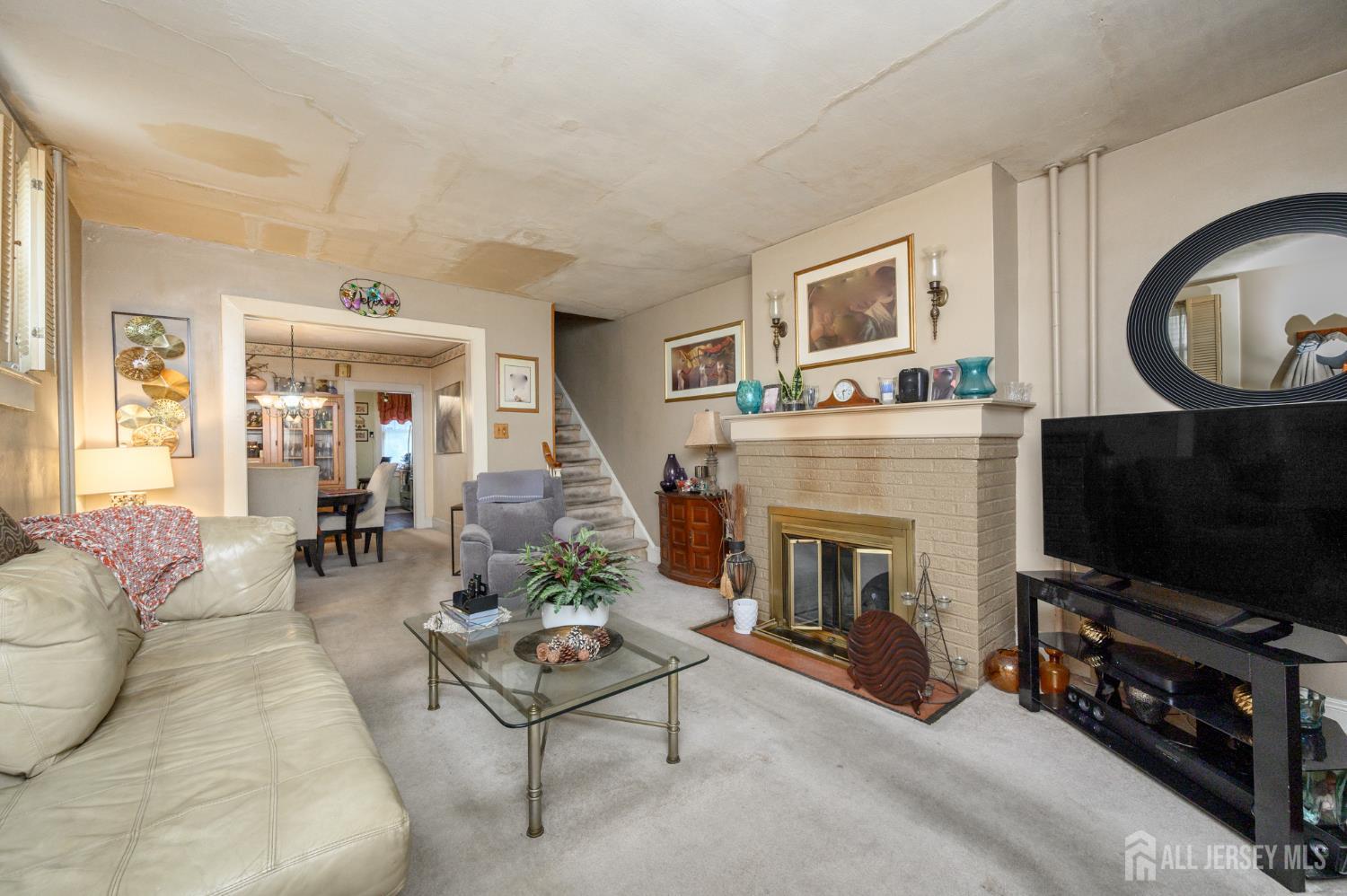 354 Hillcrest Avenue Trenton NJ 08618