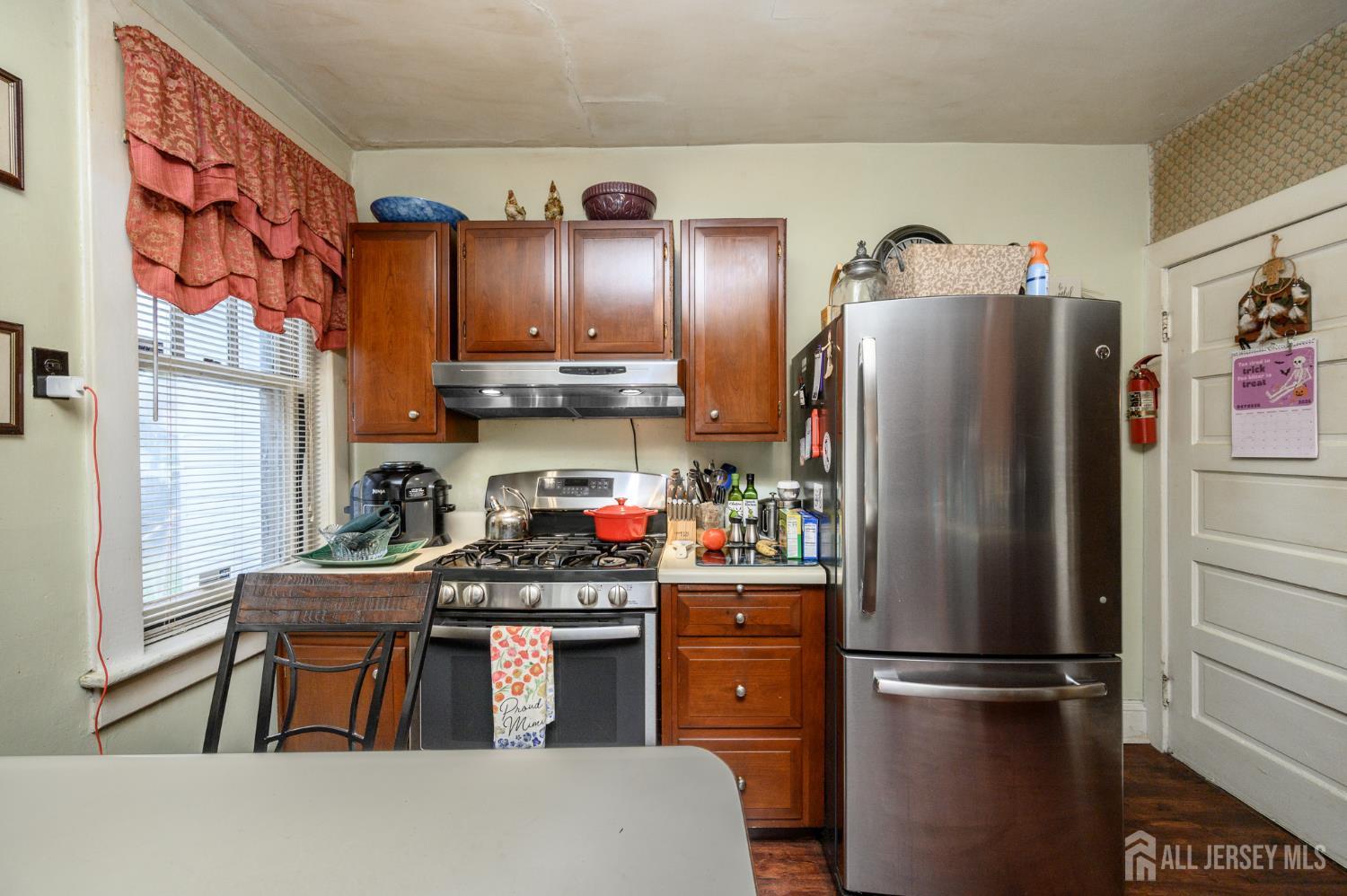 354 Hillcrest Avenue Trenton NJ 08618