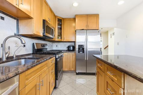 1705 Merrywood Drive Edison NJ 08817