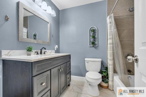 19 Evergreen Terrace Monroe NJ 08831