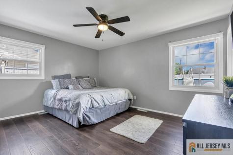 19 Evergreen Terrace Monroe NJ 08831