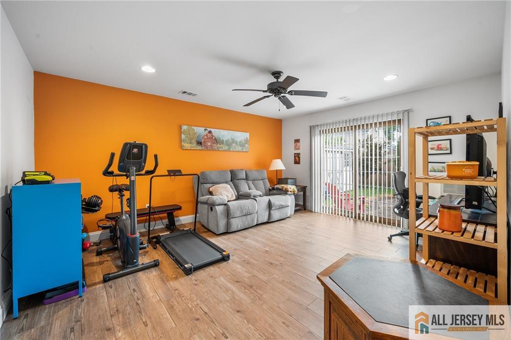 122 Benart Place Middlesex NJ 08846