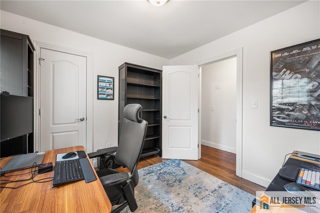 122 Benart Place Middlesex NJ 08846