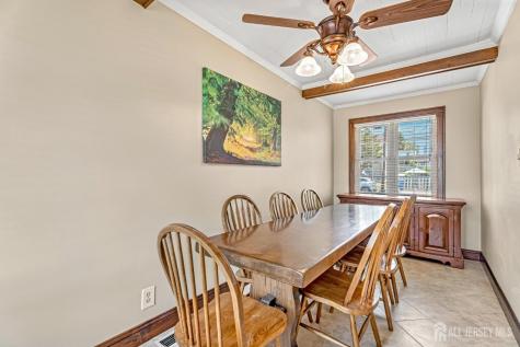236 Olsen Street Sayreville NJ 08879