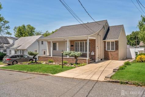 236 Olsen Street Sayreville NJ 08879
