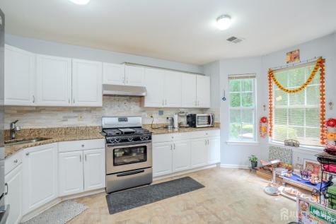 22 Amy Drive North Brunswick NJ 08902