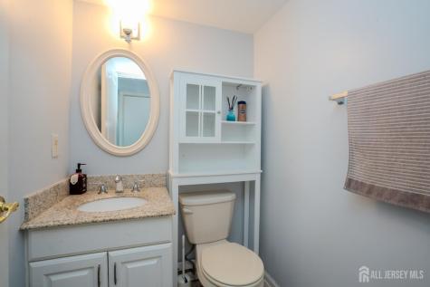 22 Amy Drive North Brunswick NJ 08902