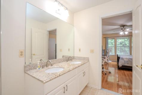 22 Amy Drive North Brunswick NJ 08902