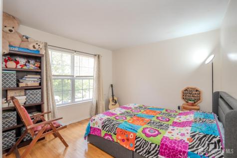 22 Amy Drive North Brunswick NJ 08902