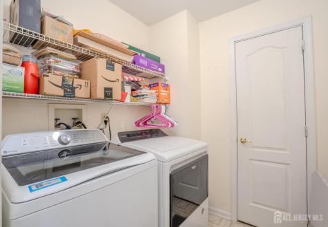 22 Amy Drive North Brunswick NJ 08902
