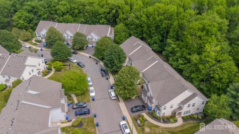 22 Amy Drive North Brunswick NJ 08902