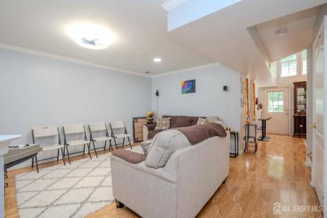 22 Amy Drive North Brunswick NJ 08902