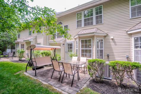 22 Amy Drive North Brunswick NJ 08902