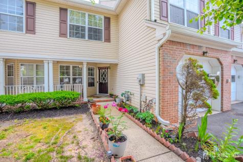 22 Amy Drive North Brunswick NJ 08902