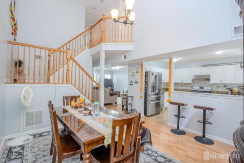 22 Amy Drive North Brunswick NJ 08902