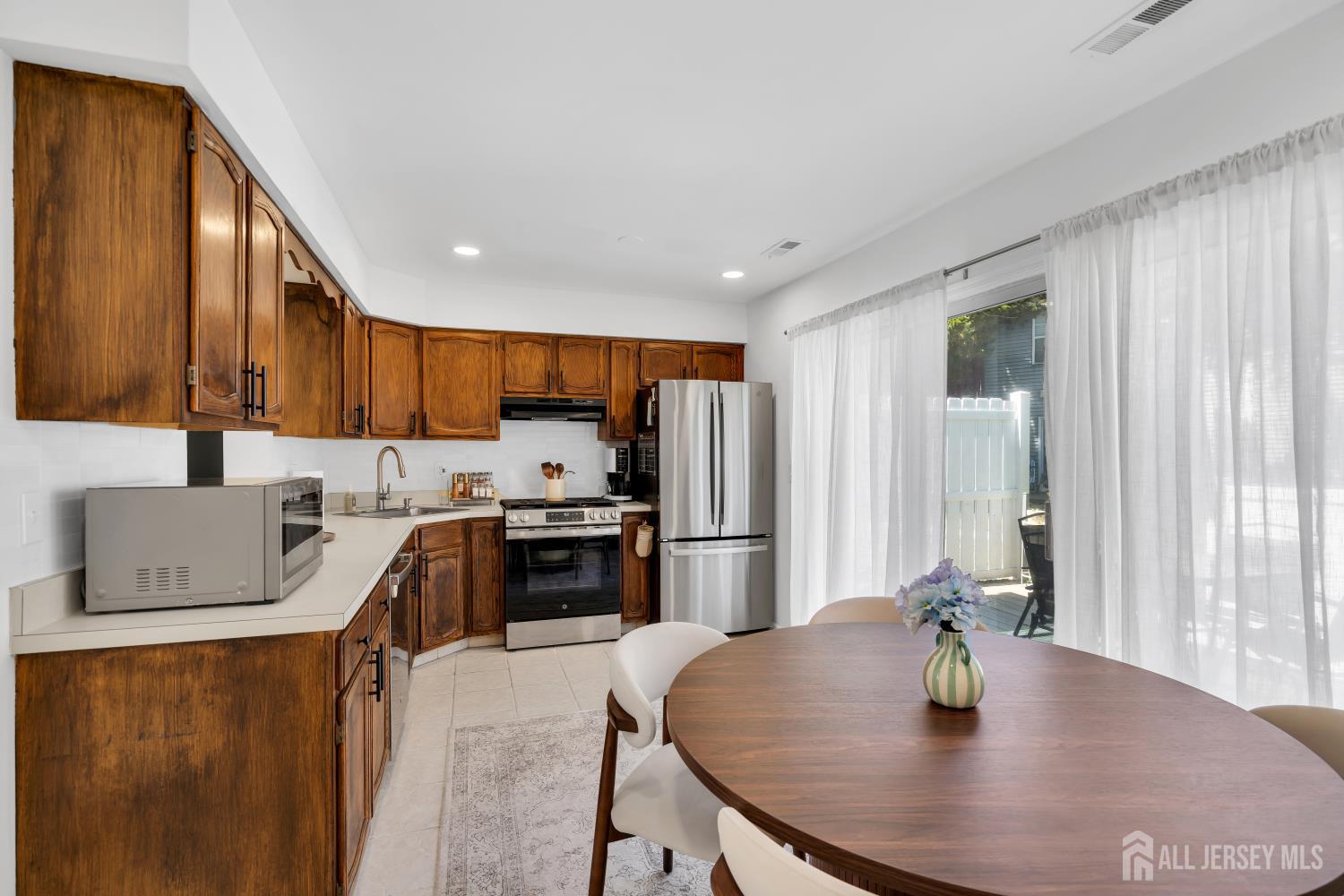 305 Beach Plum Court Tuckerton NJ 08087