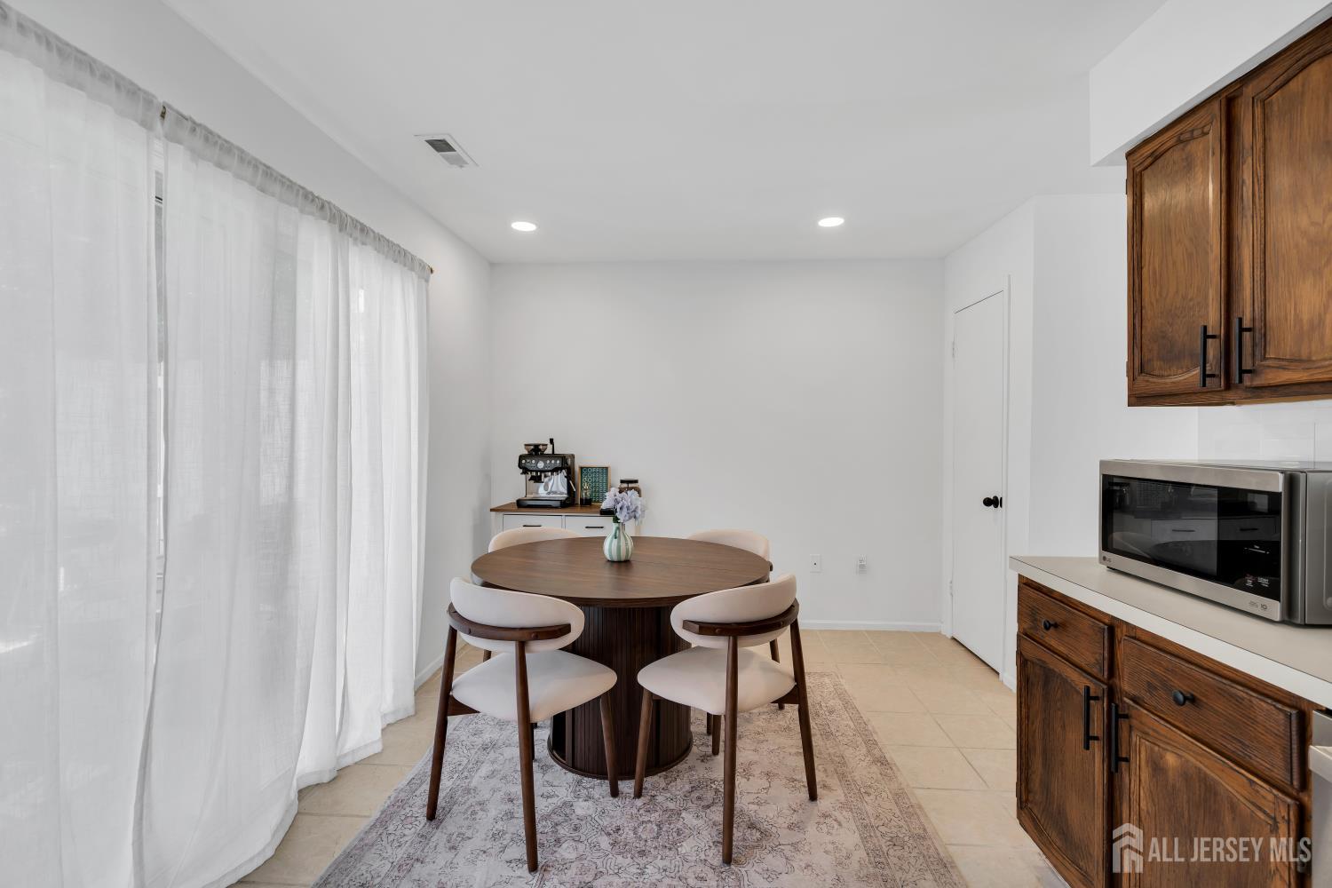 305 Beach Plum Court Tuckerton NJ 08087