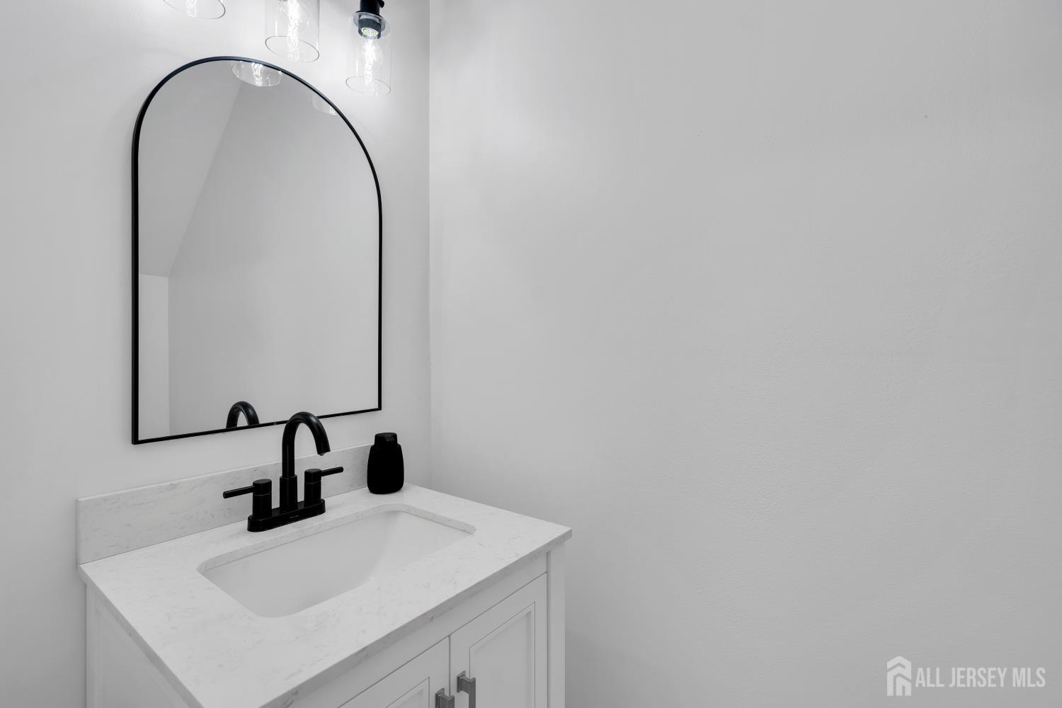 305 Beach Plum Court Tuckerton NJ 08087