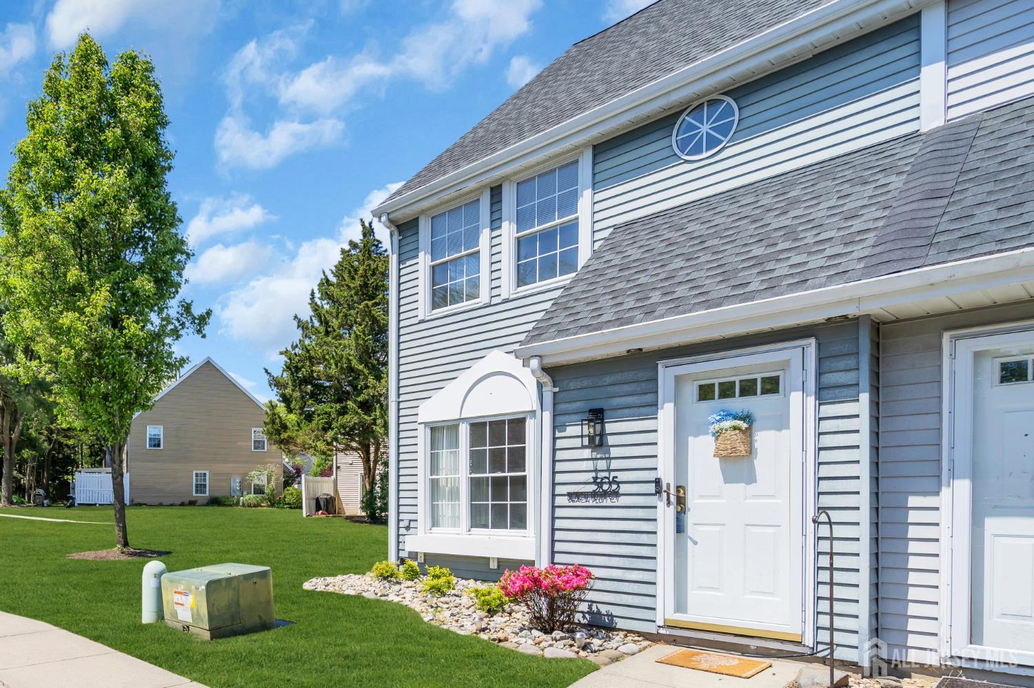 305 Beach Plum Court Tuckerton NJ 08087
