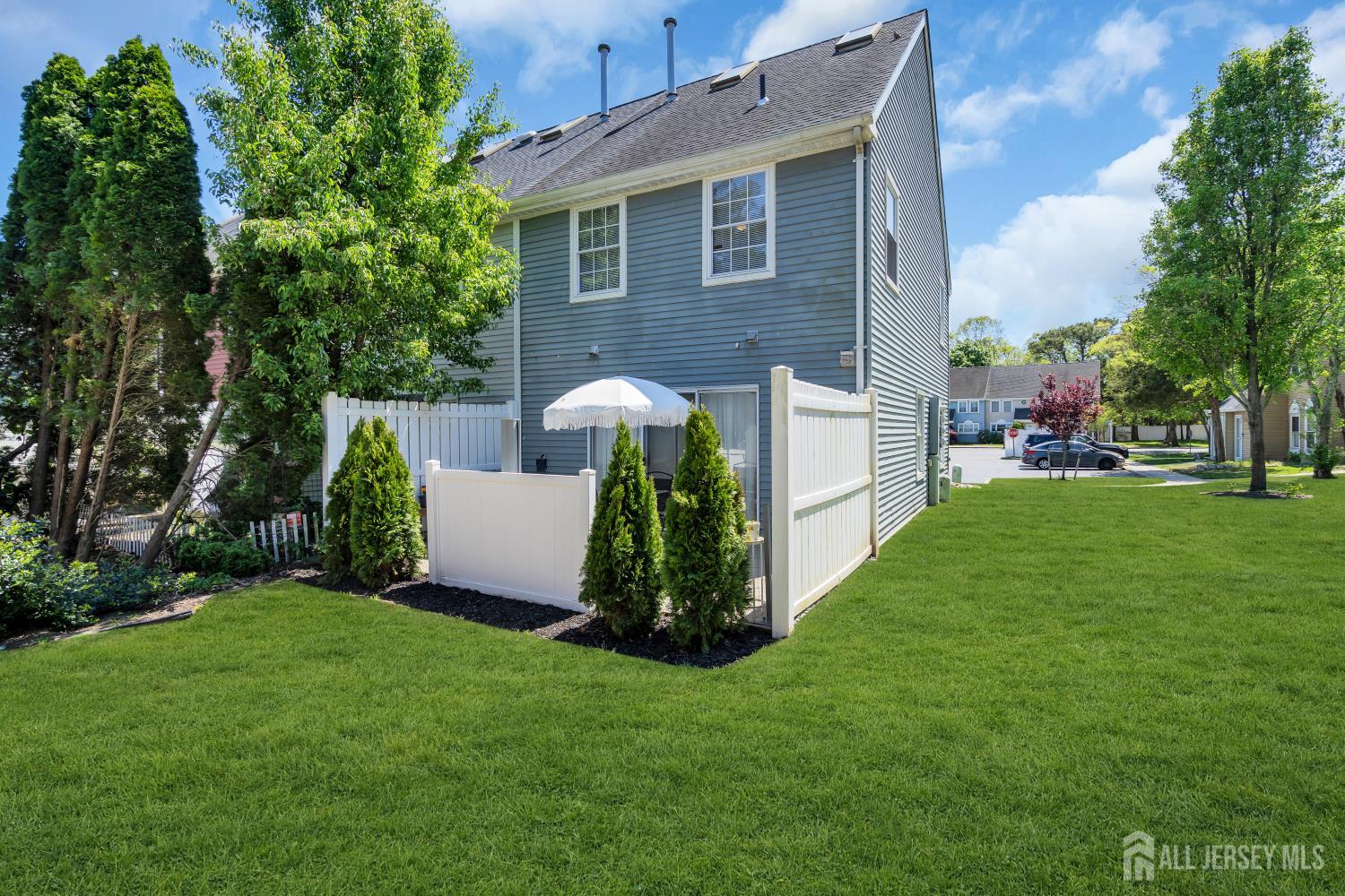 305 Beach Plum Court Tuckerton NJ 08087