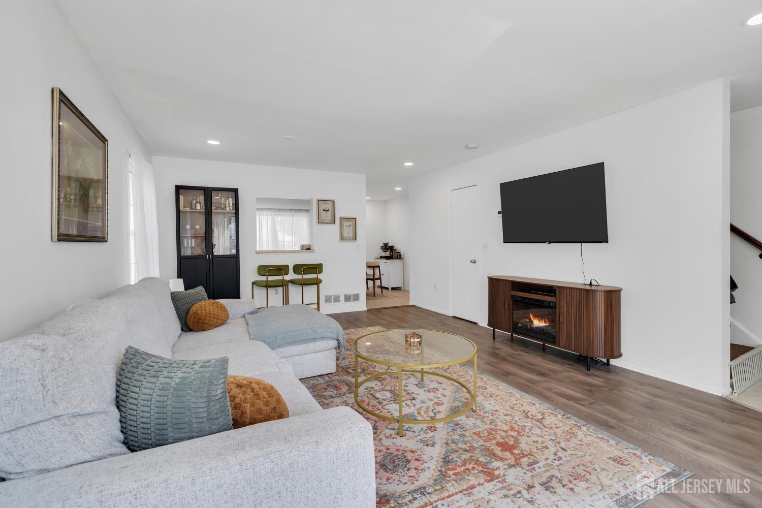 305 Beach Plum Court Tuckerton NJ 08087