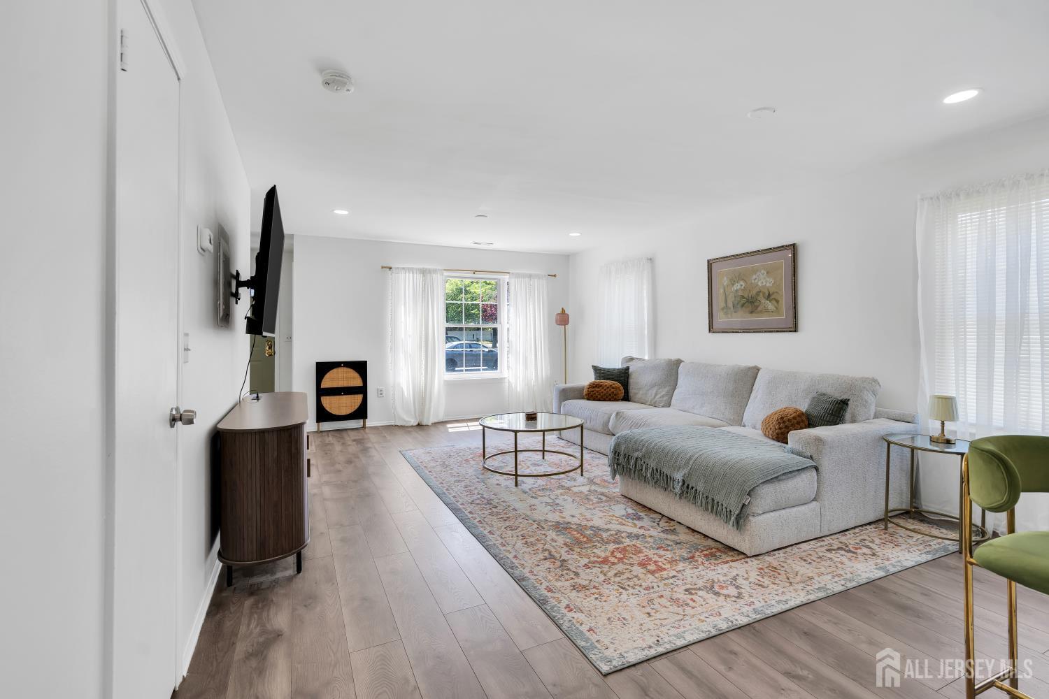 305 Beach Plum Court Tuckerton NJ 08087