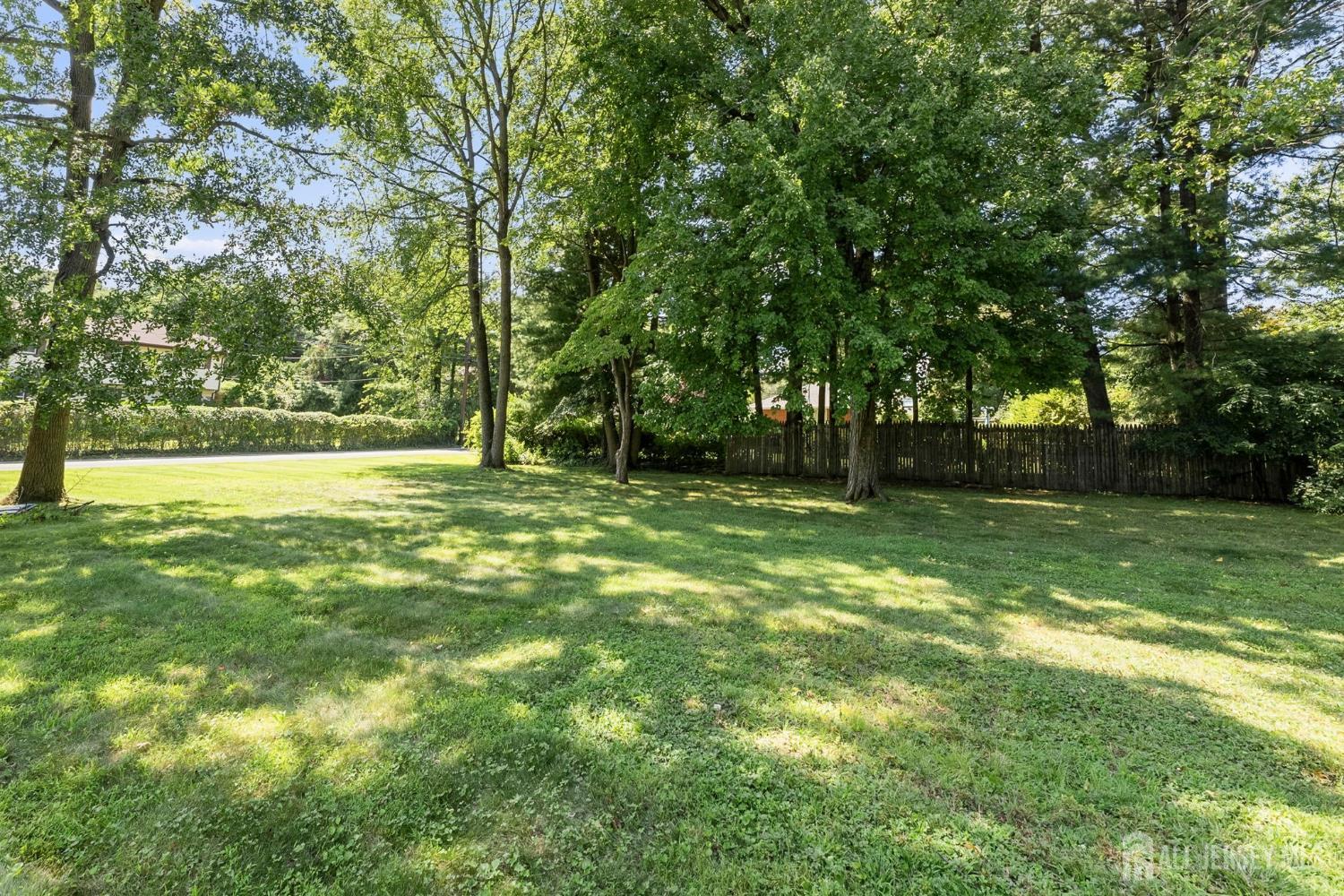 27 Milton Avenue East Brunswick NJ 08816