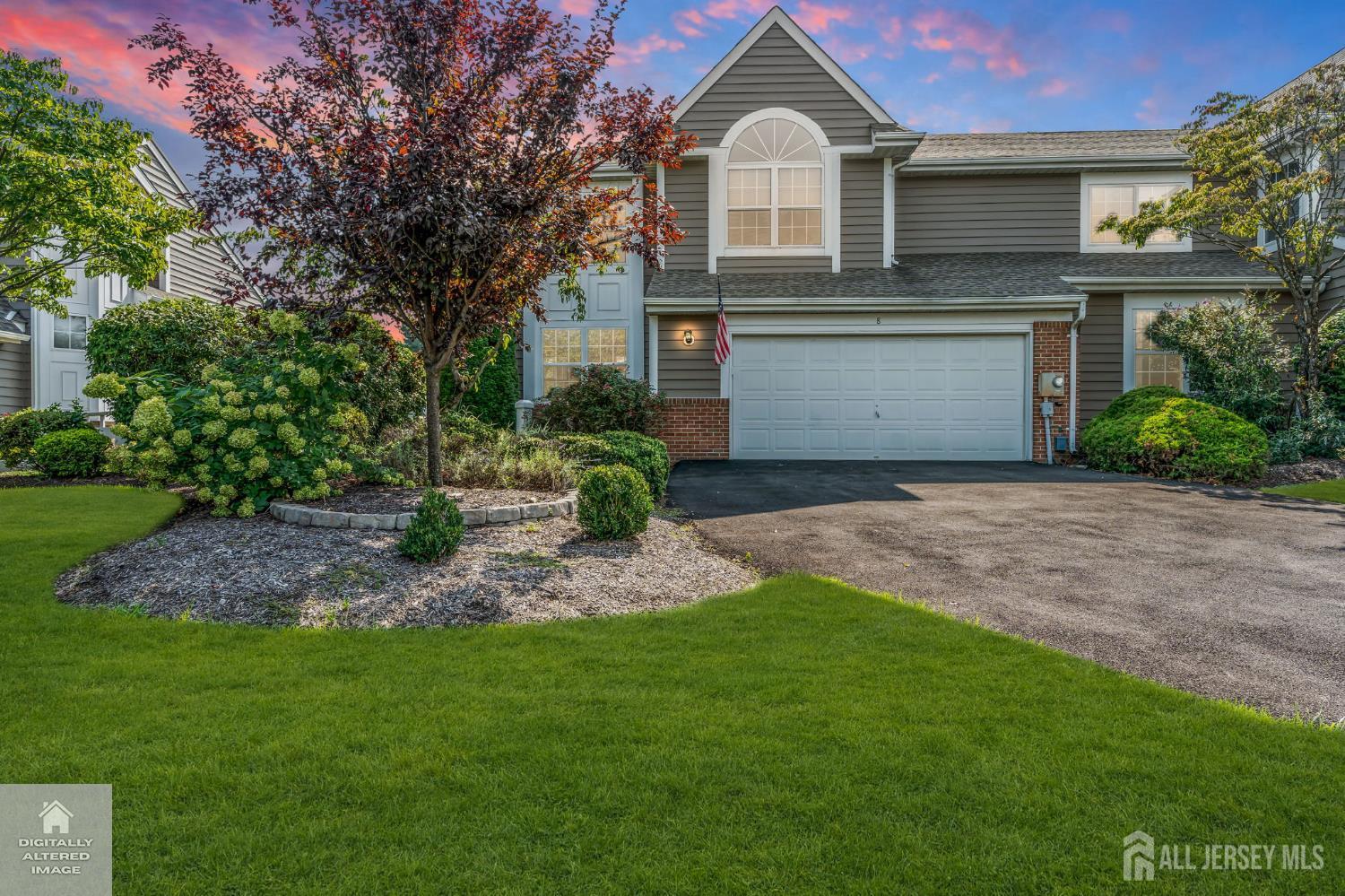 8 Pine Valley Lane Monroe NJ 08831