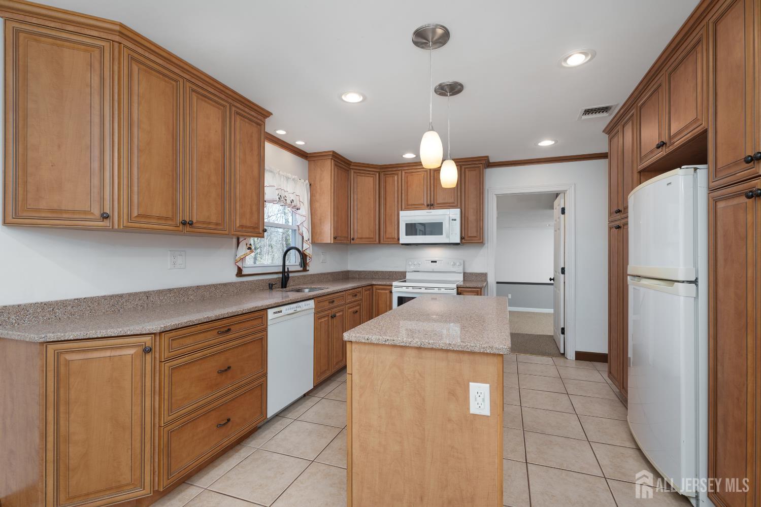 304 Schoolhouse Road Monroe NJ 08831