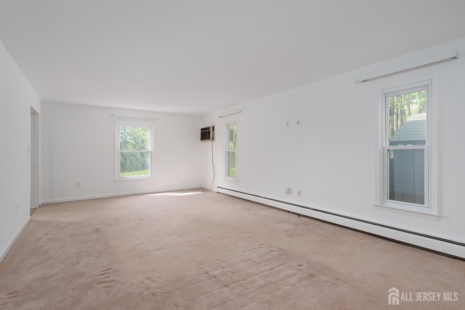 304 Schoolhouse Road Monroe NJ 08831