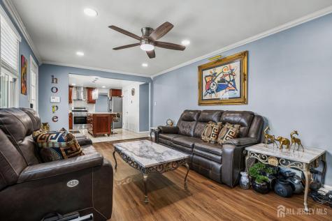 907 Mer-edinburg Road Hamilton NJ 08690