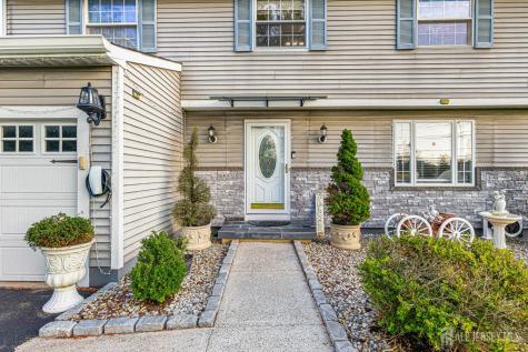 907 Mer-edinburg Road Hamilton NJ 08690