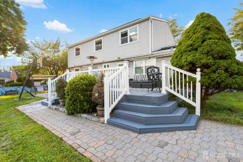 907 Mer-edinburg Road Hamilton NJ 08690